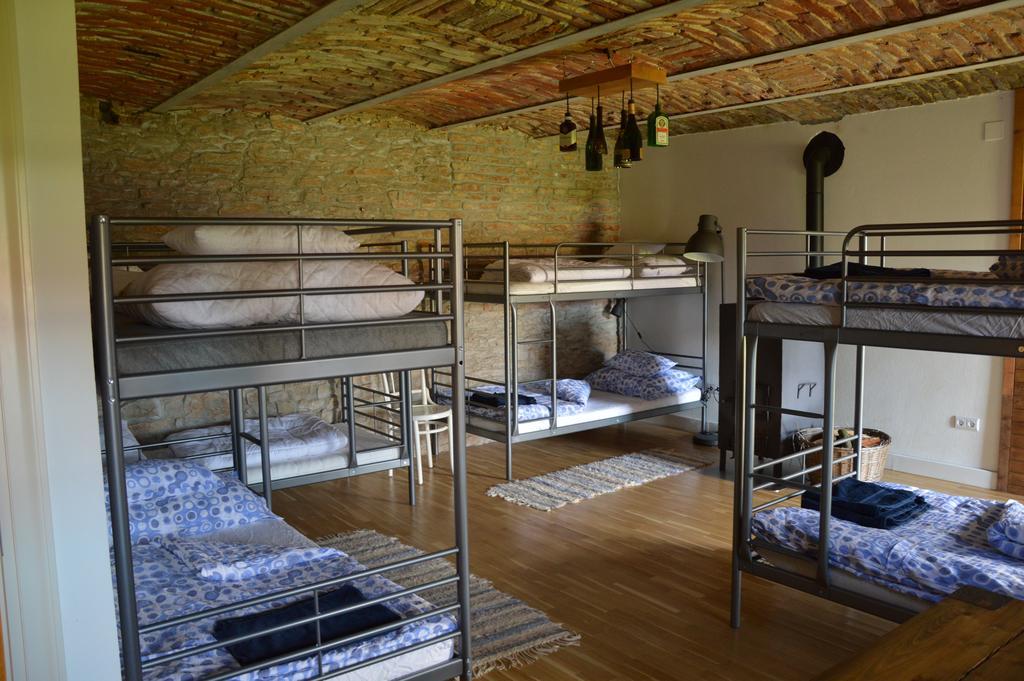 Bagolyvár Fogadó- Újfalusy Márton Vendégház Zirc Exterior foto